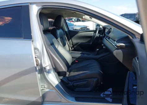 2018 Mazda Mazda6 Touring z USA, uszkodzony, nr VIN JM1GL1VM1J1302240